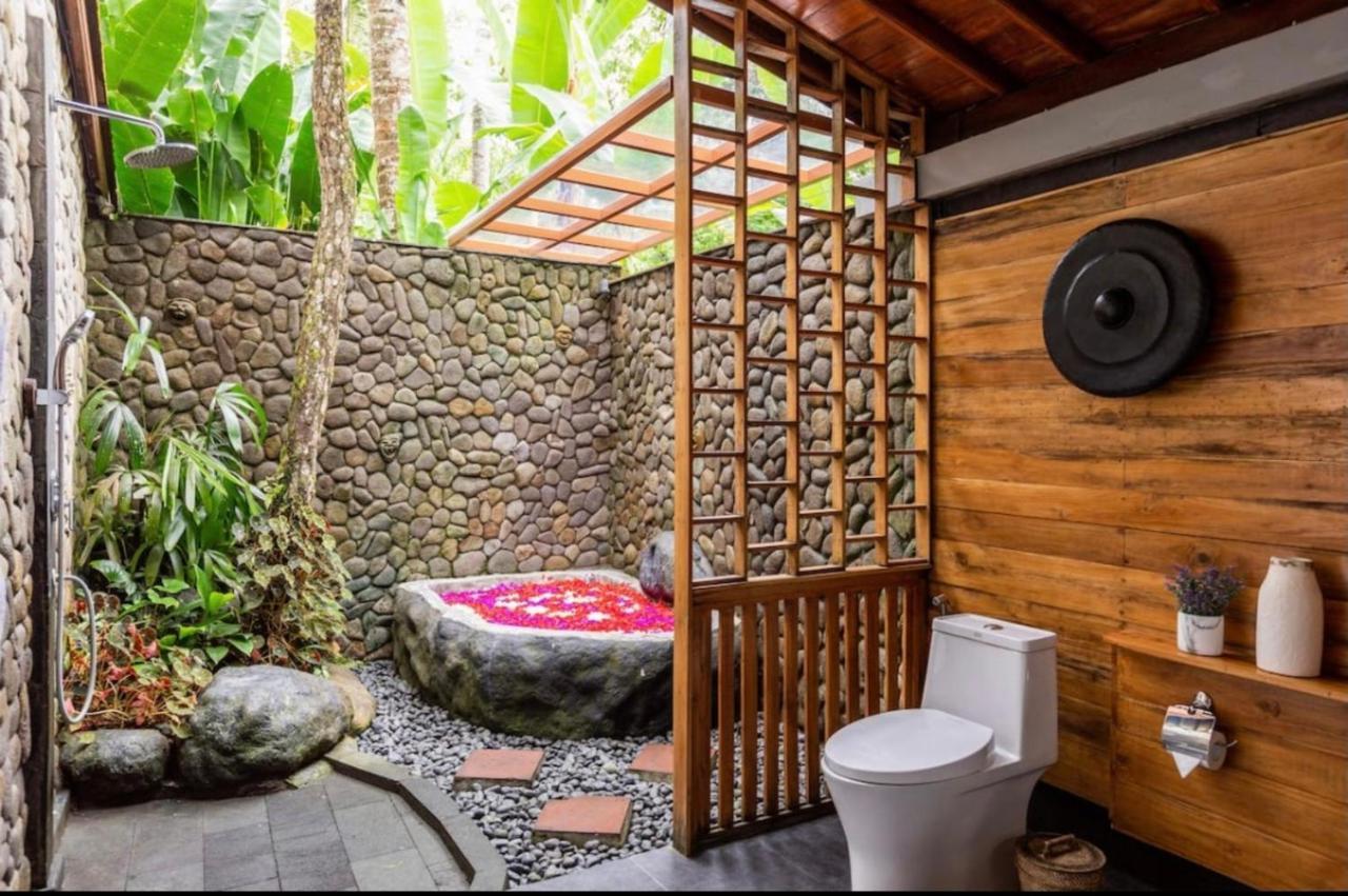 Govinda Villas Penginyahan Екстериор снимка