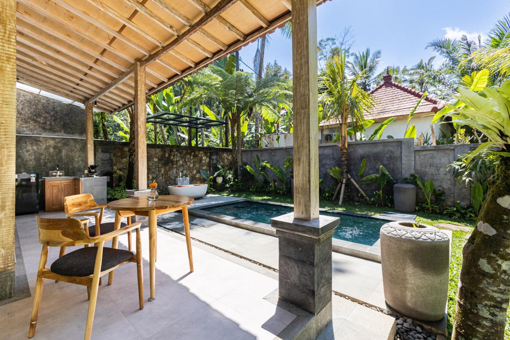 Govinda Villas Penginyahan Екстериор снимка