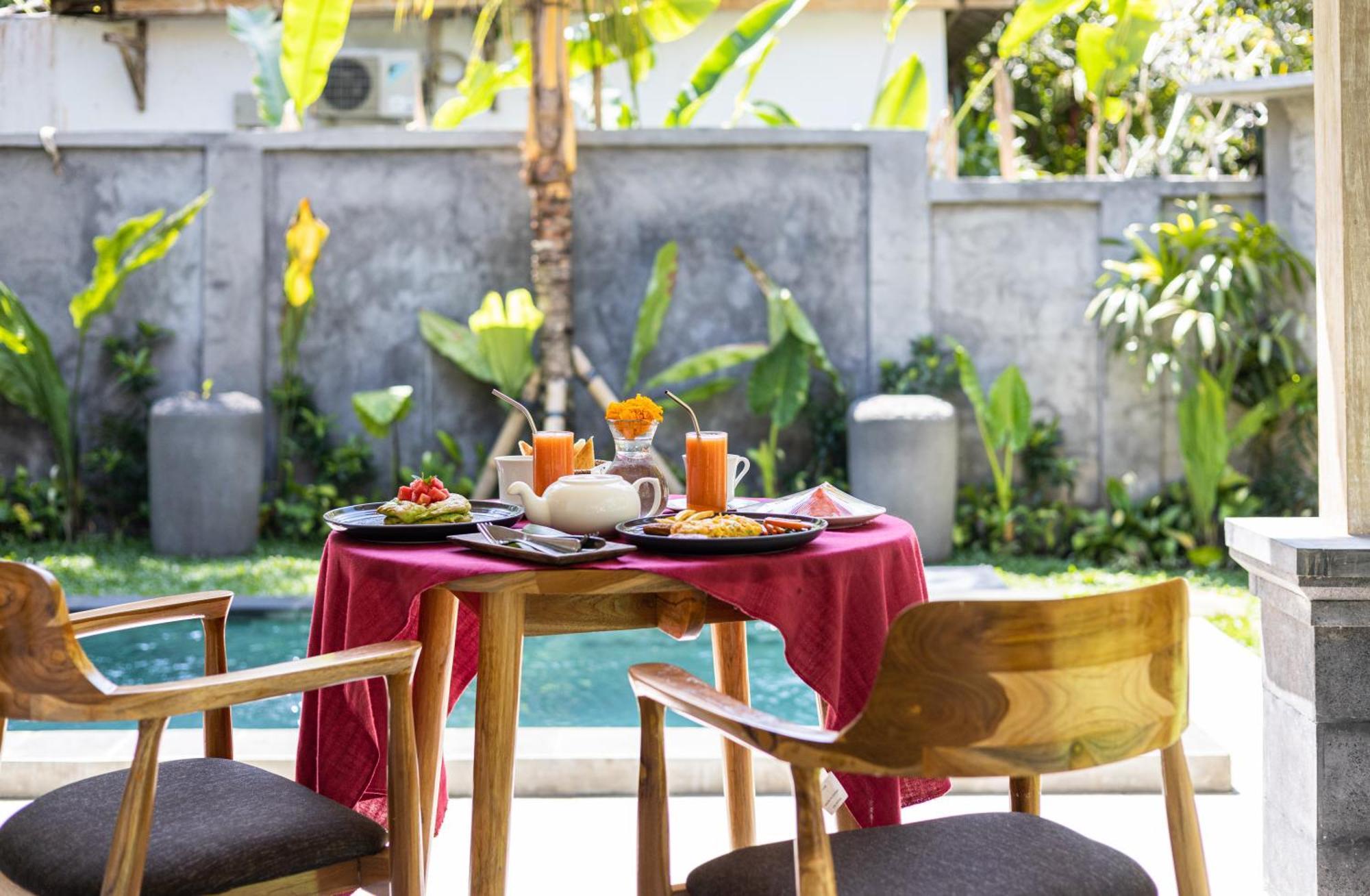 Govinda Villas Penginyahan Екстериор снимка