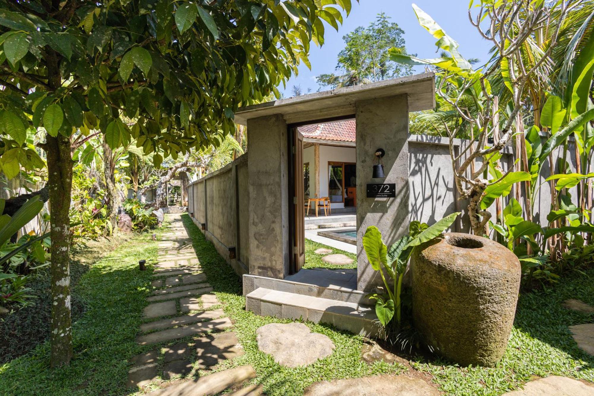 Govinda Villas Penginyahan Екстериор снимка