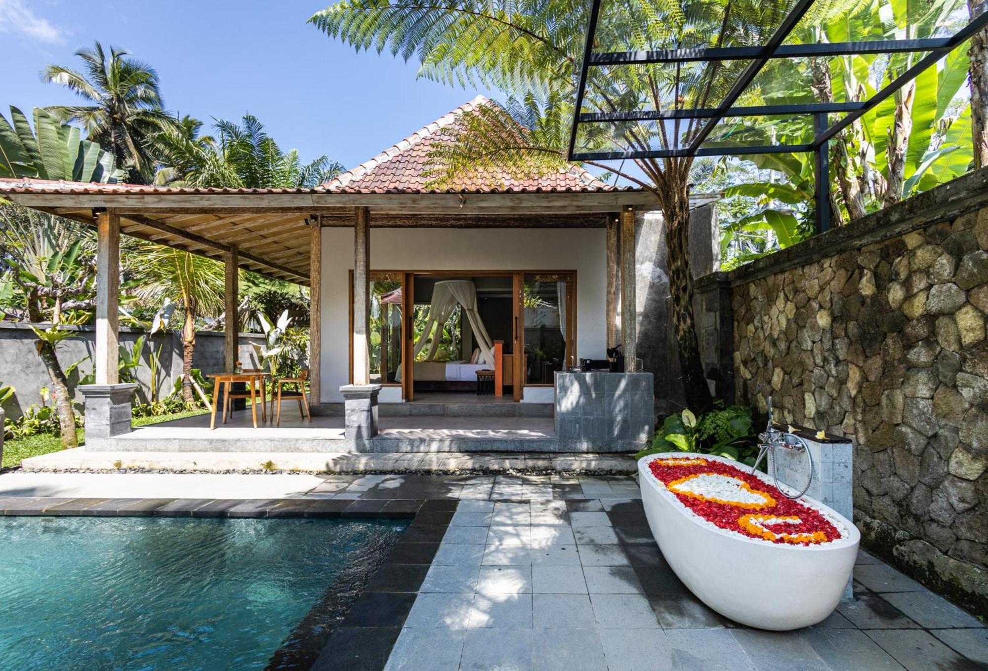 Govinda Villas Penginyahan Екстериор снимка